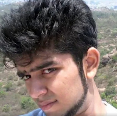 Mehrauli Murder: Men with swords attack police van carrying Aaftab (Ld)