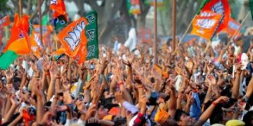 BJP launches indefinite protest before Odisha Assembly over farmers' issues