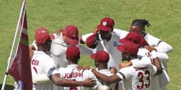 West Indies wear black armbands as a tribute to former wicket keeper David Murray