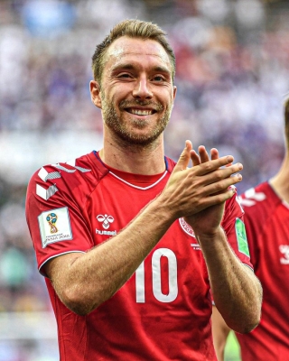 Tunisia survive late penalty scare to hold Denmark to a goalless draw