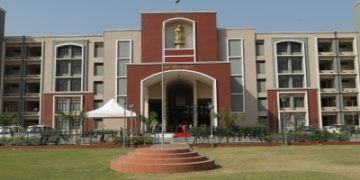 Gujarat: Man gets death sentence for raping and murdering minor