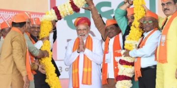 Gujarat polls: PM urges people to ensure BJP's landslide victory