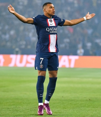 FIFA World Cup: Mbappe's brace helps France beat Denmark 2-1, become first team to reach knockout stage