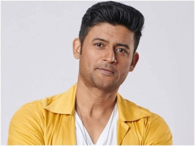 Manav Gohil turns his make-up room into a comfortable space to chill and relax