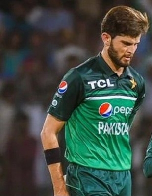 'Feeling better', says Shaheen Shah Afridi after his surgery B4ebab765c7bd4faba78cc3b1a249ce4