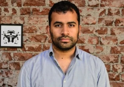 Delhi Excise Policy case: HC notice to Vijay Nair, Abhishek Boinpally on CBI's plea Delhi Excise Policy case: HC notice to Vijay Nair, Abhishek Boinpally on CBI's plea