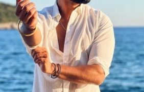 Here's how Vicky Kaushal conquered his fear of swimming in the ocean