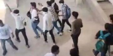 Right wing activists assault youths in university campus in Surat