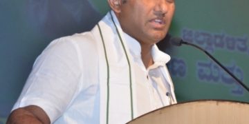 K'taka to clamp down on unnecessary C-section deliveries in govt hospitals