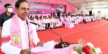 Telangana CM congratulates Nikhat Zareen, Sreeja for Arjuna awards
