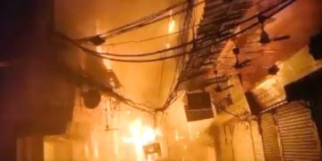Massive blaze in old Delhi's Bhagirath Palace market, no casualties