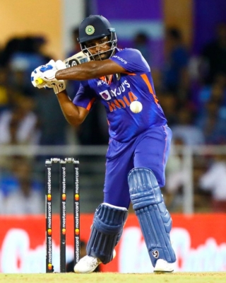 Sanju Samson has to keep things simple, just concentrate on batting: Kumar Sangakkara Sanju Samson has to keep things simple, just concentrate on batting: Kumar Sangakkara