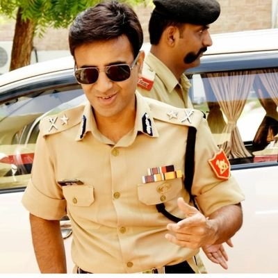EOU lodges FIR against IPS Amit Lodha