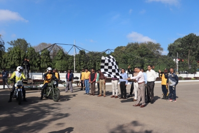 Army motorcycle display team ASC Tornadoes sets three records