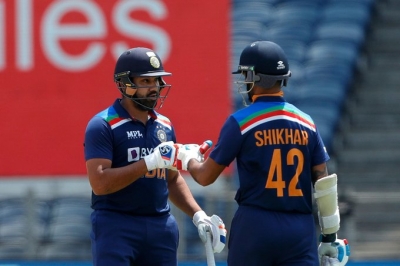 One among Rohit, Dhawan has to play selfless cricket to post strong runs in power-play: Saba Karim One among Rohit, Dhawan has to play selfless cricket to post strong runs in power-play: Saba Karim