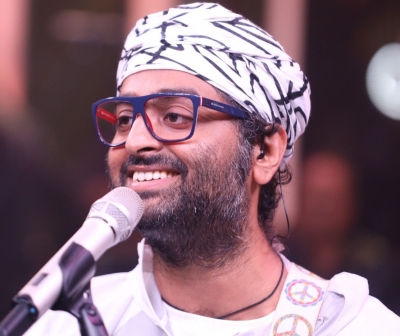 Arjit Singh show controversy: Adhikari refers to Mamata's tweet about Ghulam Ali in 2015