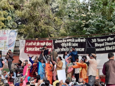 Families of Bhopal victims converge in Delhi to demand much-delayed justice