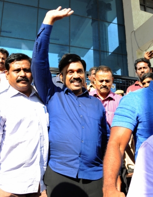 Mining baron Janardhana Reddy likely to launch new party, K'taka BJP worried
