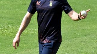 'He can take the game away from the opposition', Anrich Nortje backs under-fire Rishabh Pant