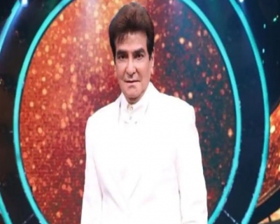 Jeetendra tells 'Indian Idol 13' contestant to 'try in films' as an actress