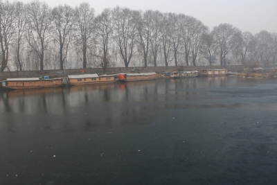Dry, cold weather with partly cloudy sky likely in J&K