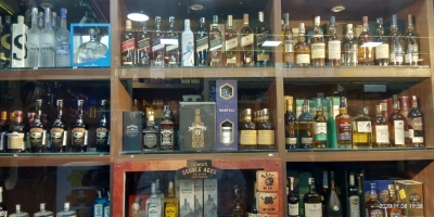 Liquor prices in Kerala goes up by Rs 20