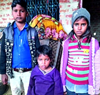 UP: Father held for throwing 4 kids into canal, 3 survive