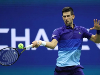 Djokovic, Ruud, Tsitsipas battle for No. 1 at Australian Open