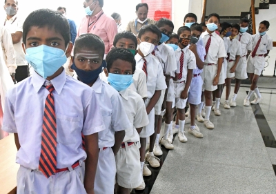 Probe ordered after schoolchildren in UP lock up teachers for non-payment of mid-day meal allowances