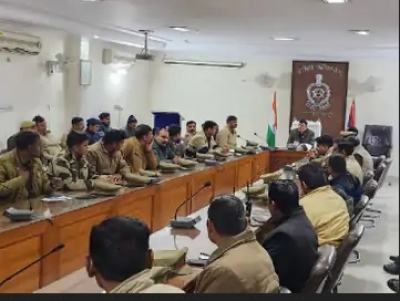 Ghaziabad: Action taken against minors riding two-wheelers, 91 vehicles seized