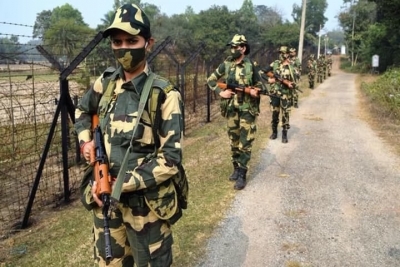 Why Friday is a dry day for drug smugglers on Pakistan border Why Friday is a dry day for drug smugglers on Pakistan border