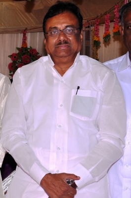 E.V.K.S. Elangovan shifted to general ward, to be discharged soon