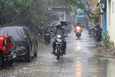 IMD predicts heavy rains in 15 TN districts on Sunday IMD predicts heavy rains in 15 TN districts on Sunday