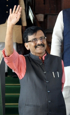 BJP will fall by 100 seats in 2024 Lok Sabha elections: Sanjay Raut