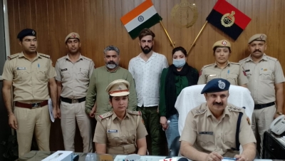 Woman among 3 held in Gurugram for honey-trapping transporter