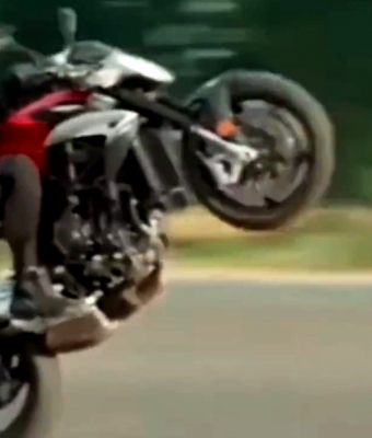 Two youths died while performing bike stunts in Tamil Nadu