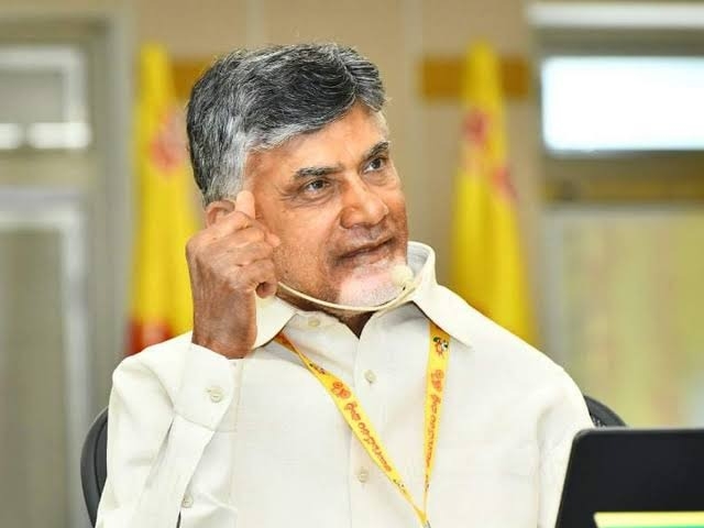 Chandrababu Naidu welcomes decision to withdraw Rs 2,000 notes