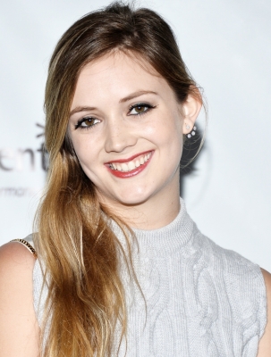 Star Wars: Billie Lourd keeps mom Carrie Fisher's siblings out of Walk of Fame event Star Wars: Billie Lourd keeps mom Carrie Fisher's siblings out of Walk of Fame event