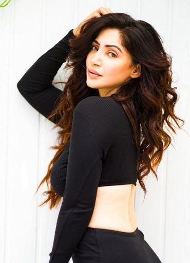 Reyhna Pandit returns to 'Kumkum Bhagya' as Aaliya