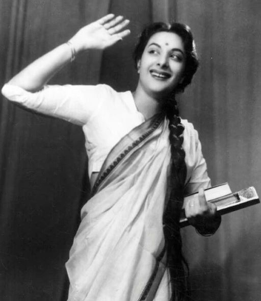 Sanjay Dutt remembers his 'guiding light' Nargis on her birth anniversary Sanjay Dutt remembers his 'guiding light' Nargis on her birth anniversary