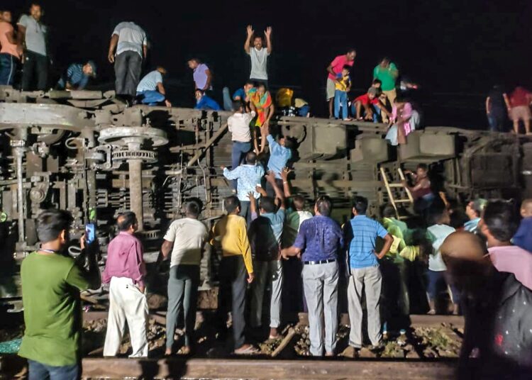 Express train collided with goods train in Balasore, Odisha, many passengers feared dead