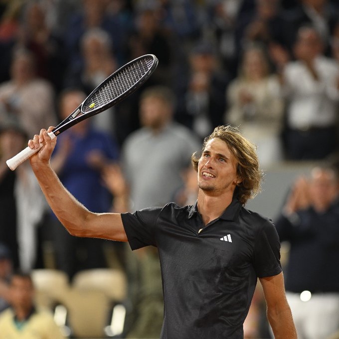 French Open: Zverev downs Dimitrov, to face Etcheverry in quarters