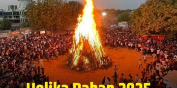 Holika Dahan 2025: Auspicious Timings & Big Warning About Bhadra Kaal