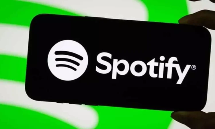 Spotify Introduces In-App Messaging for Sharing Music and Podcasts Spotify Introduces In-App Messaging for Sharing Music and Podcasts