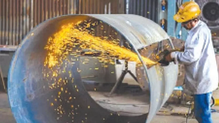 India's Industrial Production Growth Reaches 3.5% in July