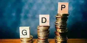 India's Economy Achieves 7.8% Growth in First Quarter