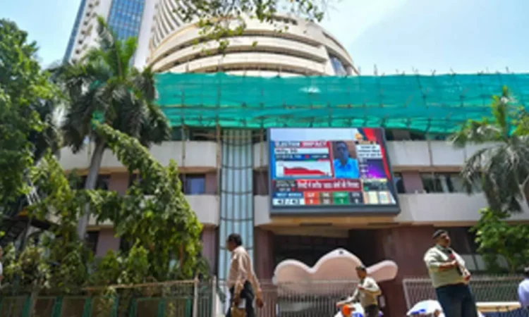 BSE Sensex Rises Over 550 Points After GDP Growth Report BSE Sensex Rises Over 550 Points After GDP Growth Report