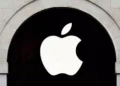 Apple Calls on EU to Reevaluate Digital Markets Act Due to Security Issues