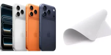 Apple's Expensive Polishing Cloth Lacks Compatibility with New iPhones