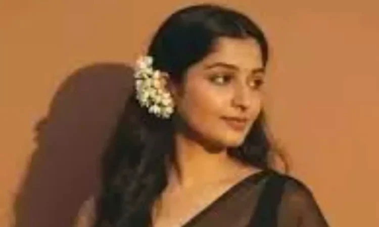 Exploring the Viral AI Banana Saree Trend on Instagram